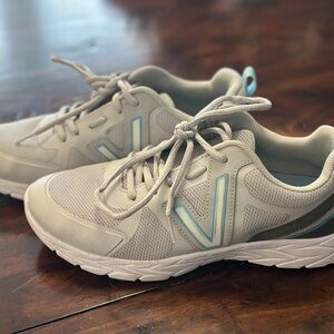 Vionic Women’s size 7.5 white blue gray Sneakers